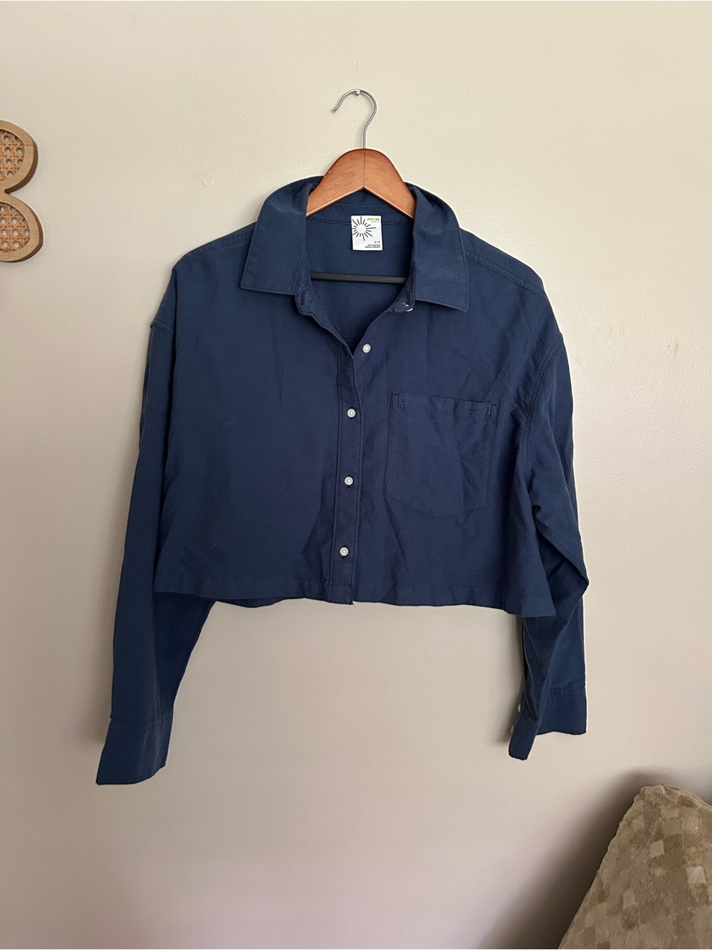 Aerie offline cropped button down
